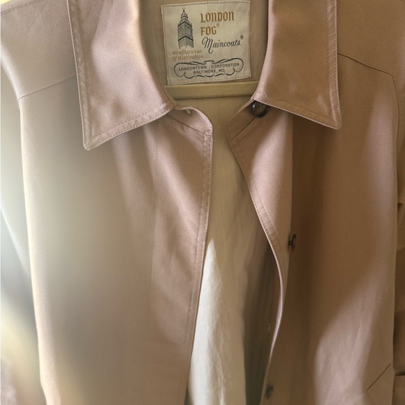 London Fog Beige Trench Coat - Picture 7 of 8
